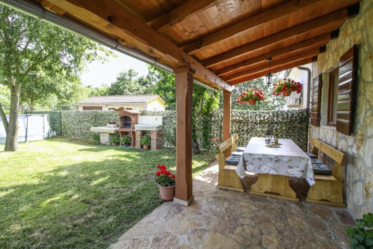 Dea In Kmeti Villa Zminj Exterior photo